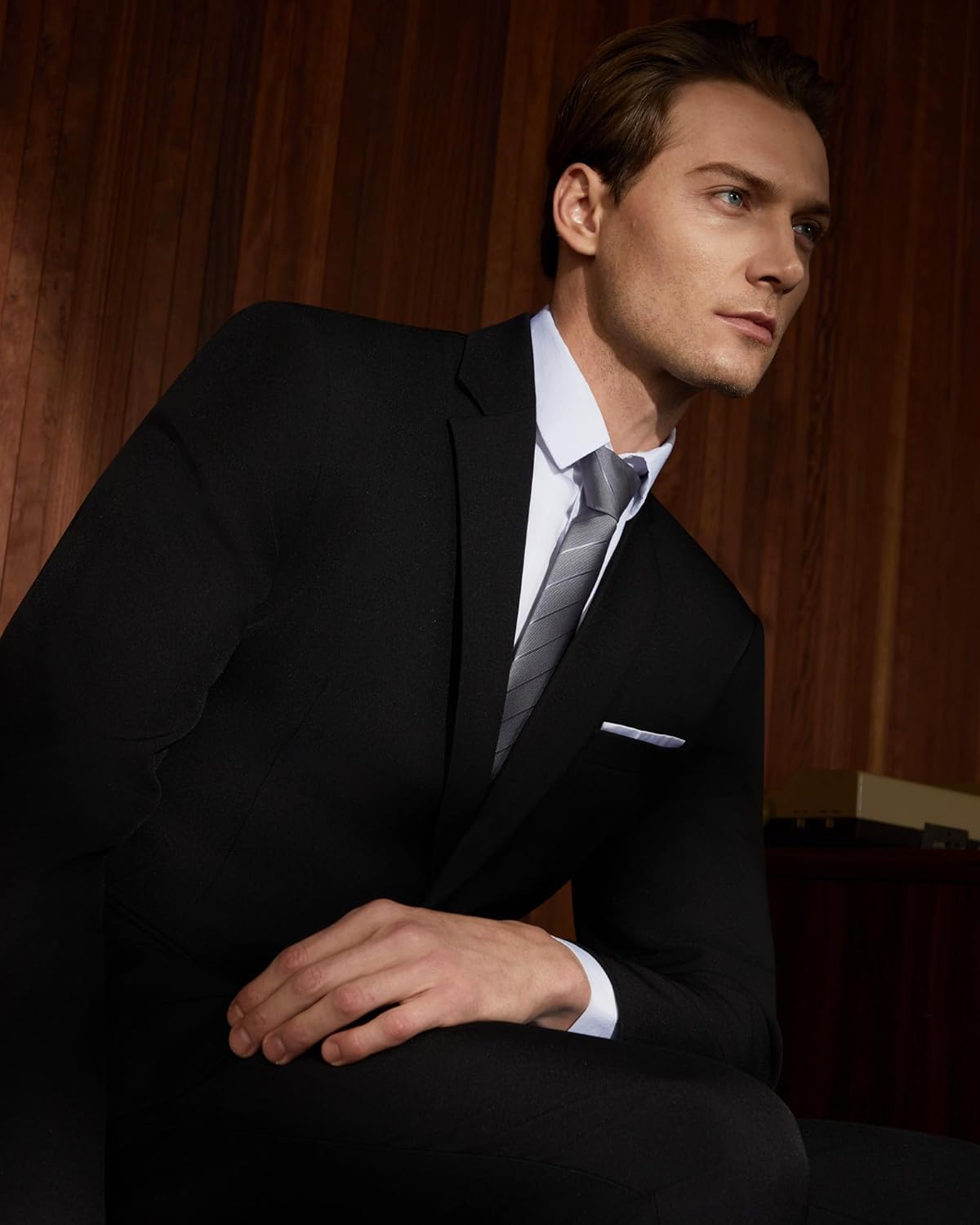 WULFUL Men's 2 Piece Suits Slim Fit Two Button Blazer Jacket Pants Set for Party,Wedding and Business